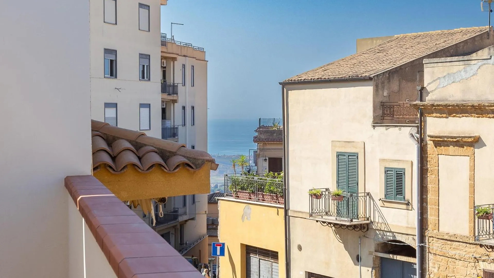 Hotel Domus Noem - Locazione Turistica Agrigento Affittacamere